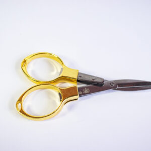 TESOURA DOBRAVEL EM METAL - Imagem 1