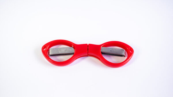 TESOURA DOBRAVEL CABO PLASTICO - Imagem 2